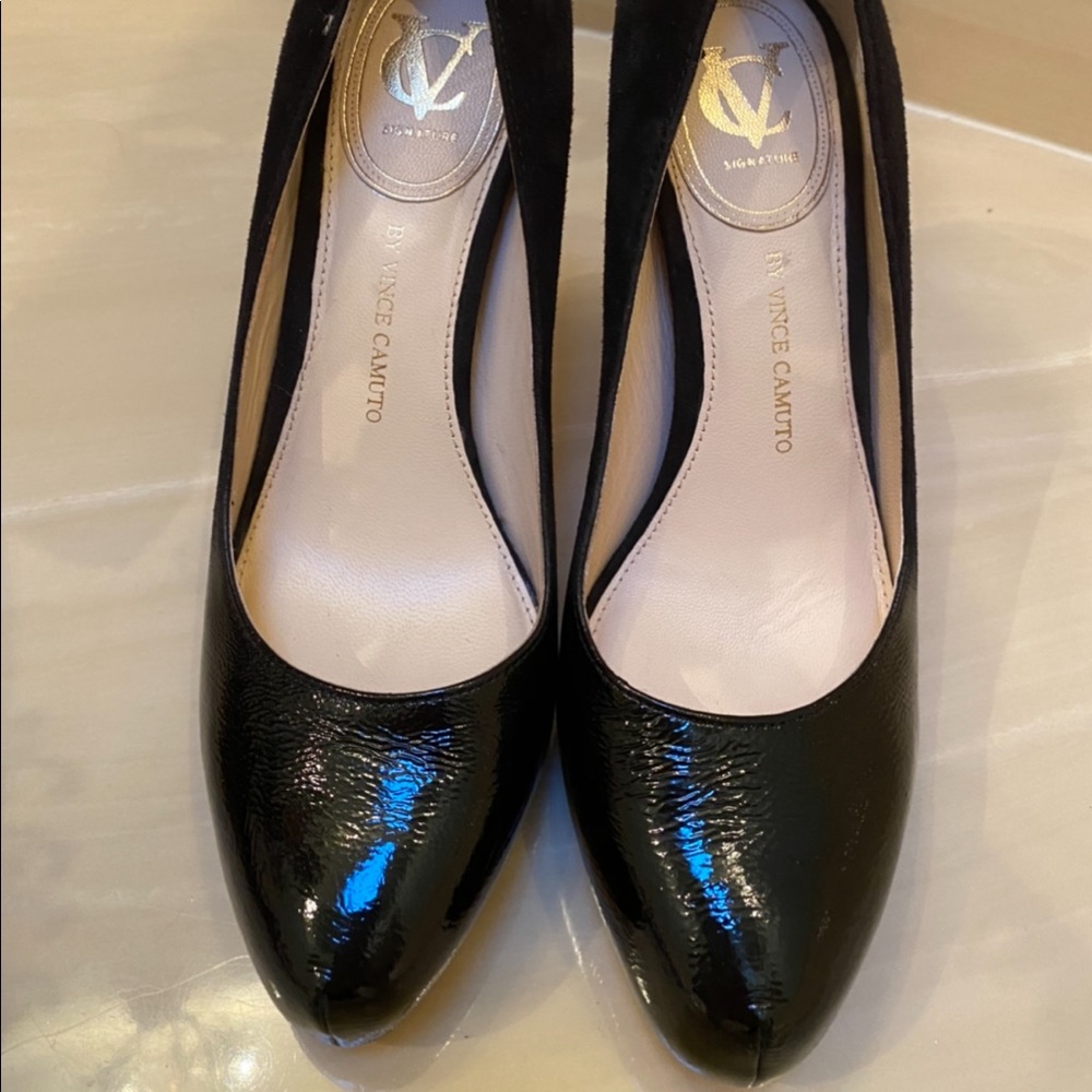 vince camuto hidden platform black heel